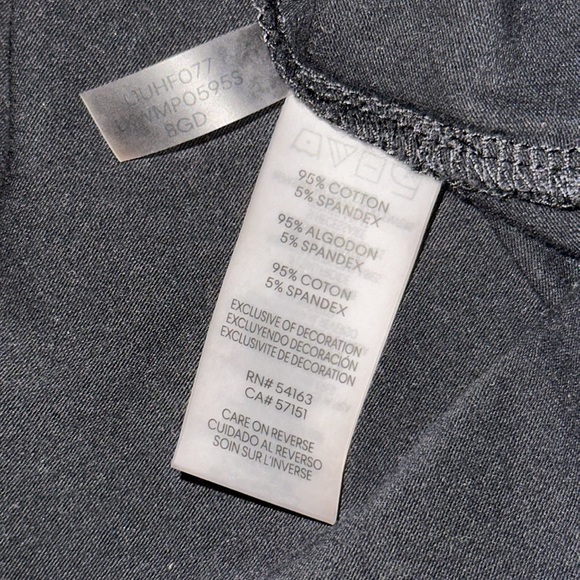 Karl Lagerfeld Paris Sequin Sunglasses Tee - Picture 7 of 8